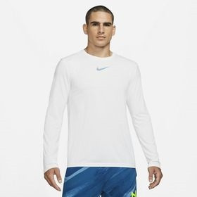 Nike Dri FIT Men s Graphic Training T Shirt