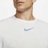 Nike Dri FIT Men s Graphic Training T Shirt